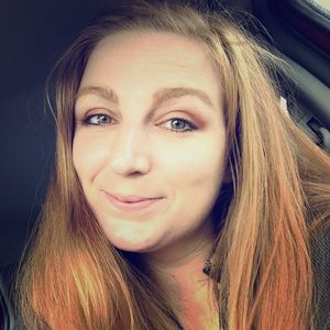 Meet your Posher, Teresa